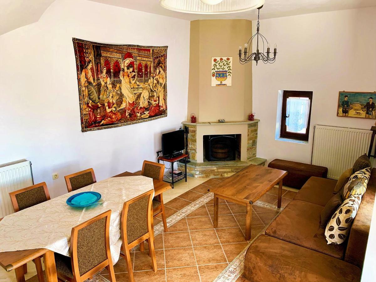 Traditional House Makrinitsa Bagian luar foto